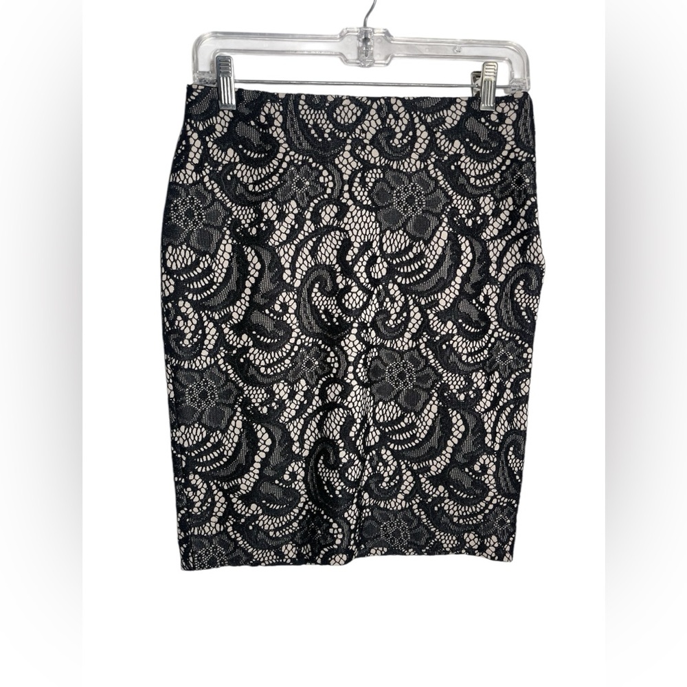 Ann Taylor skirt size 2 petite black lace pencil straight skirt PERFECT
